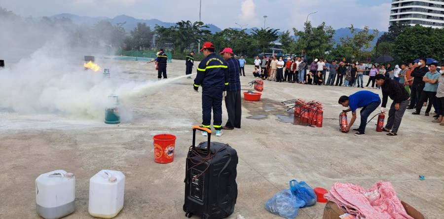 VĂN PHÒNG ĐẠI DIỆN APROMACO LÀO CAI THAM GIA TẬP HUẤN NGHIỆP VỤ PHÒNG CHÁY CHỮA CHÁY