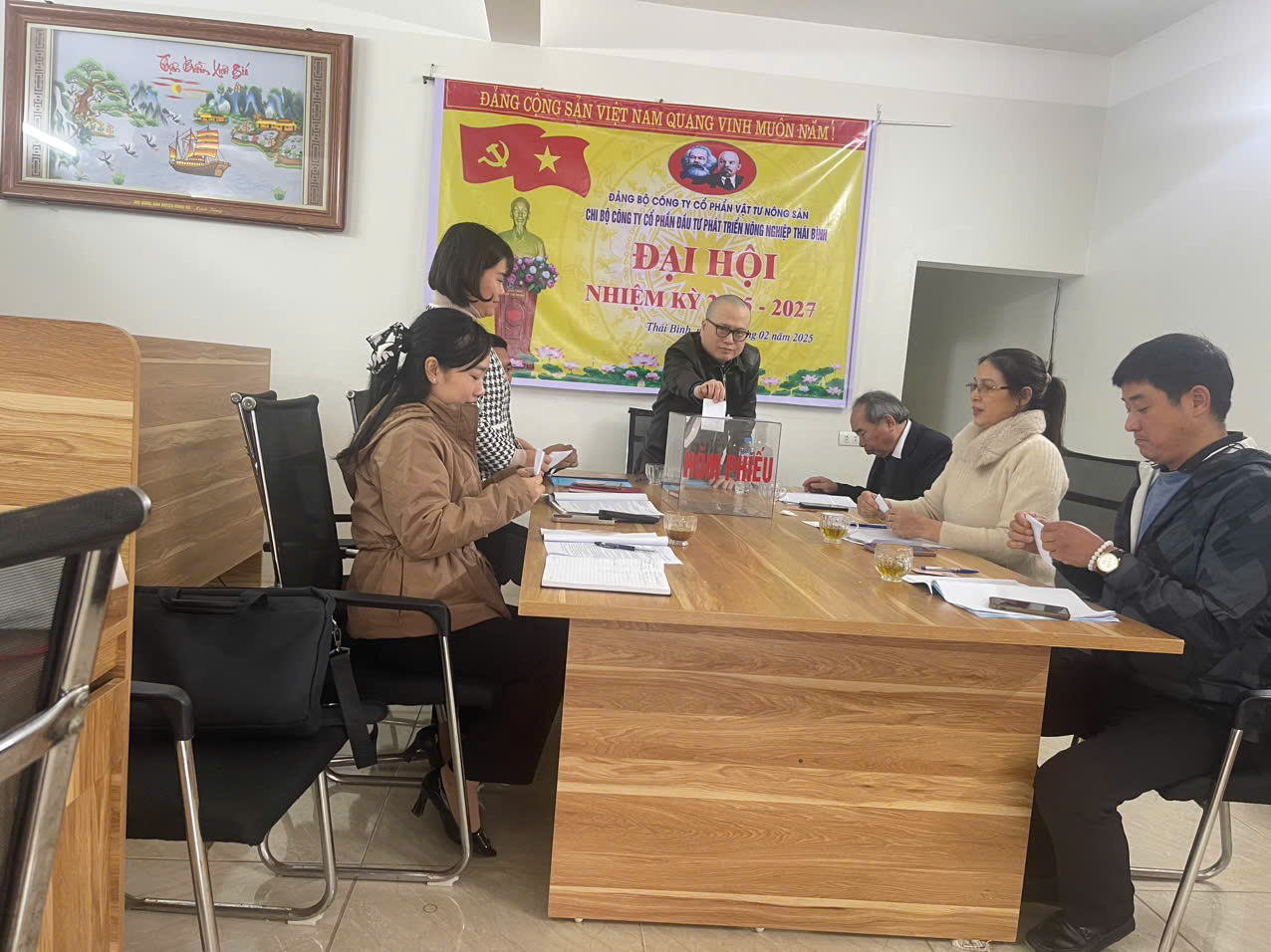 z6373560195065_9a9c89783753c2bde78b8d2ecc30bcd3