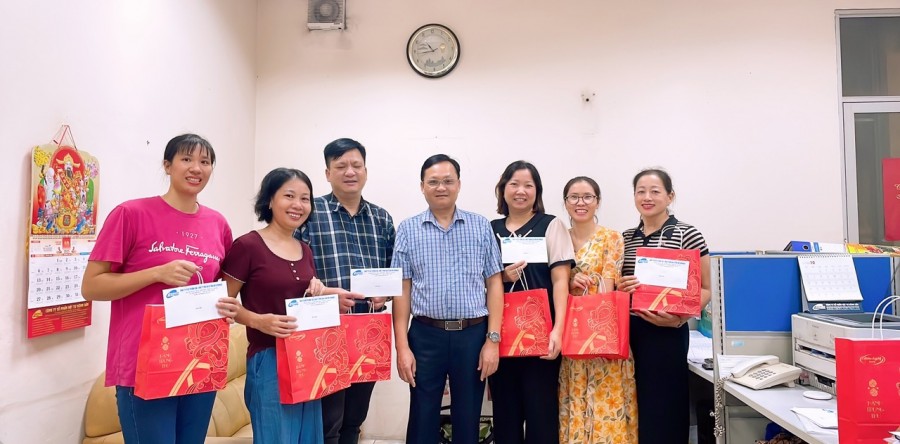 VUI TẾT TRUNG THU  TẠI CÔNG TY TNHH BAO BÌ TỔNG HỢP APROMACO