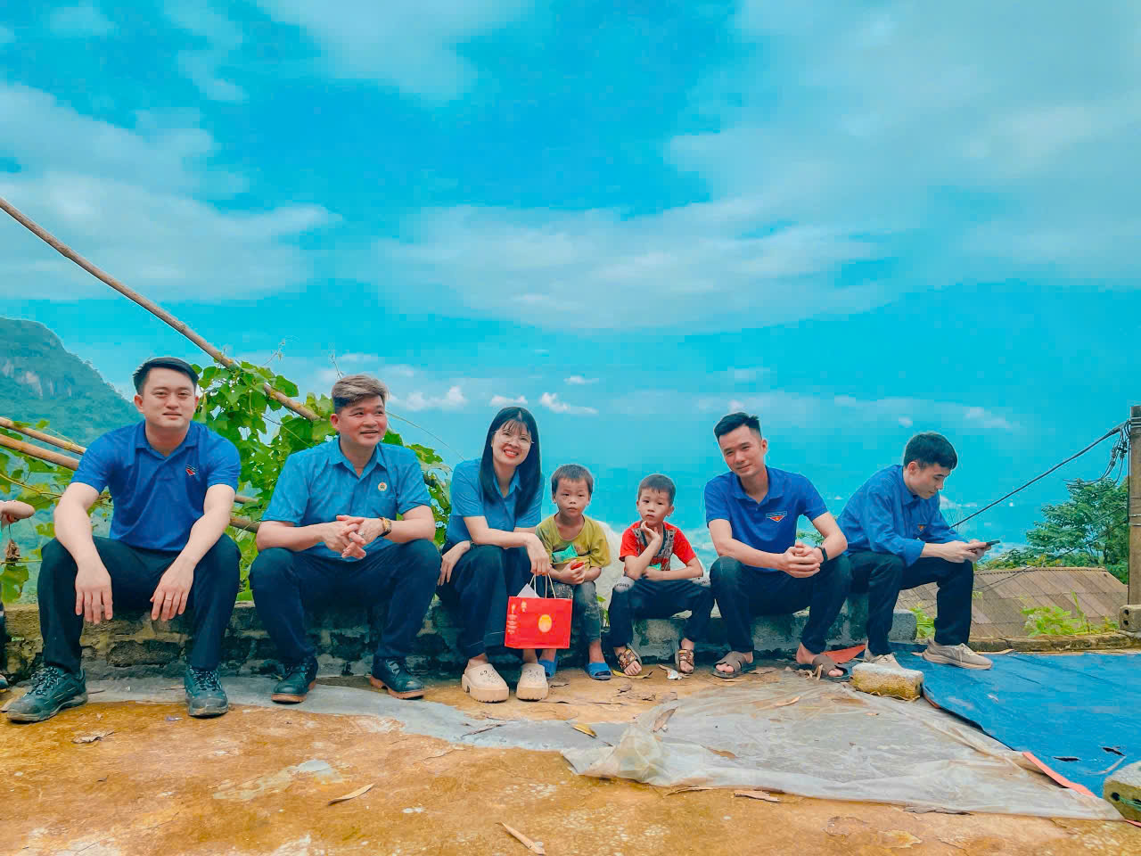 z7093821277592_11061bca00db625f123352338da29dc0