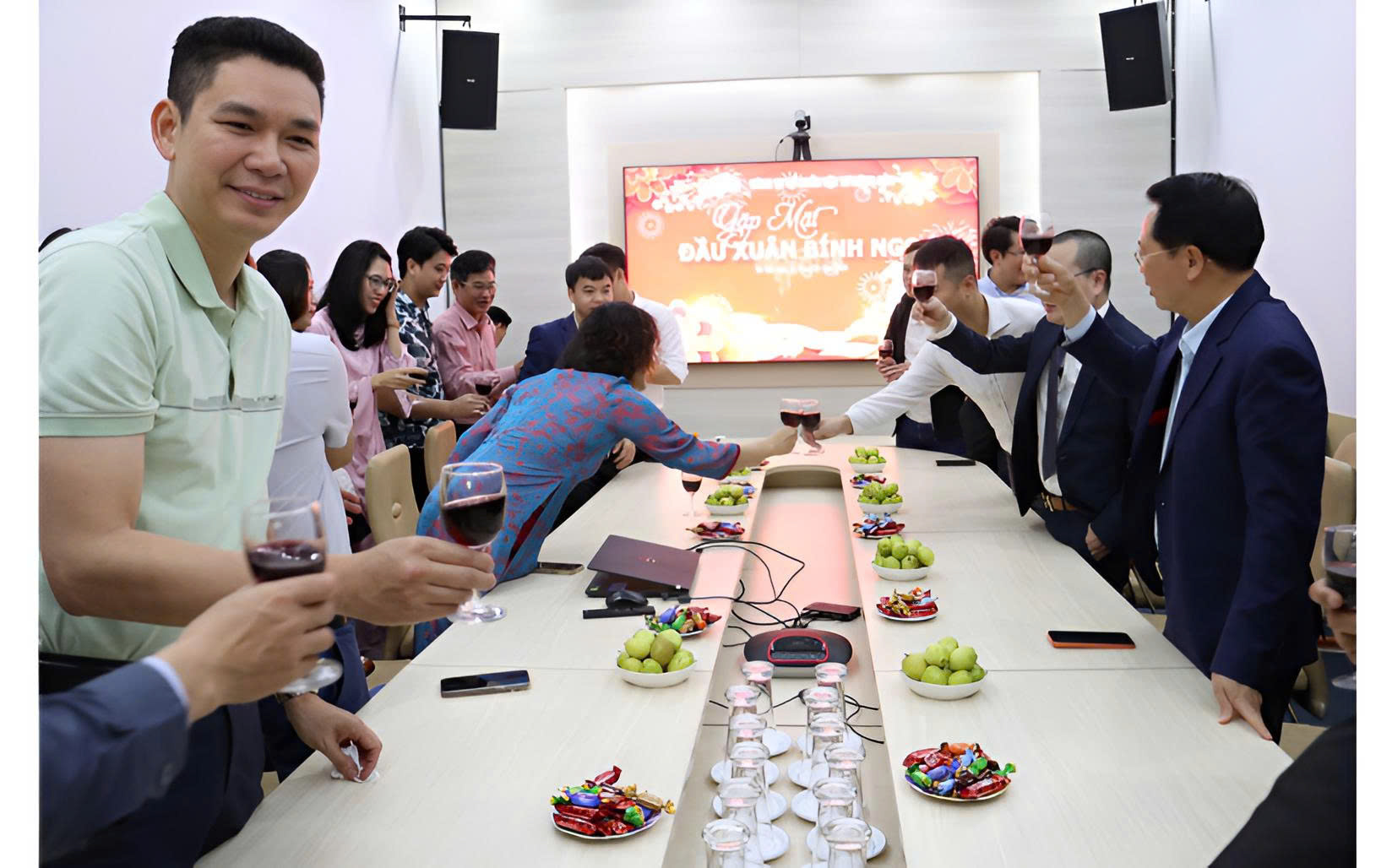 z7556914734653_35d57978badfba72f4b7245bb708a011