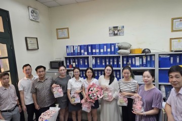 APROMACO TRÂN TRỌNG VÀ TÔN VINH LAO ĐỘNG NỮ NHÂN NGÀY 20 THÁNG 10